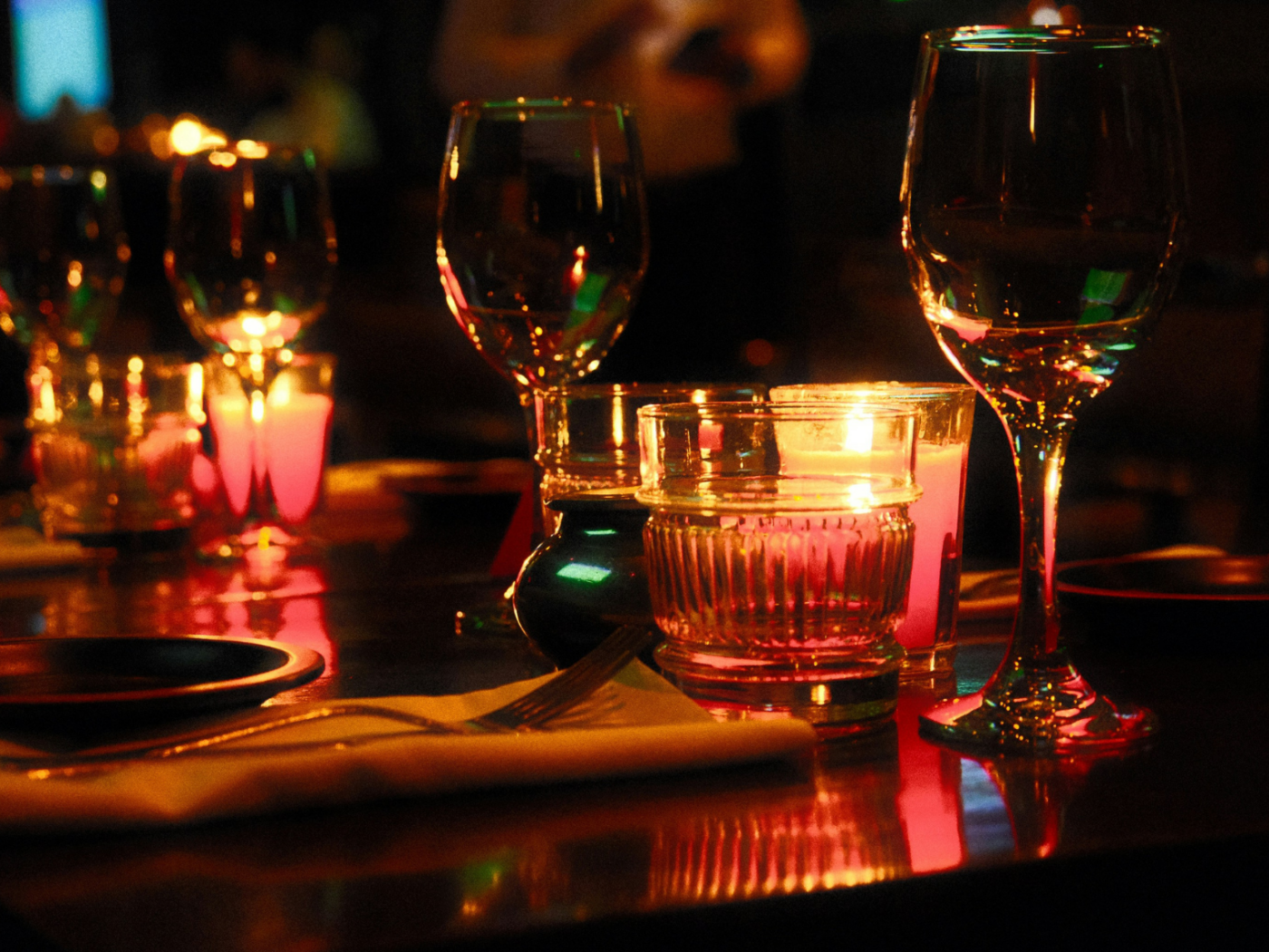 Where Bordeaux Meets Bohemian Paris